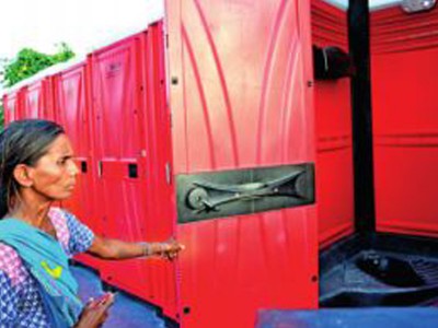 How portable restrooms change habit in Delhi slums – ARMAL
